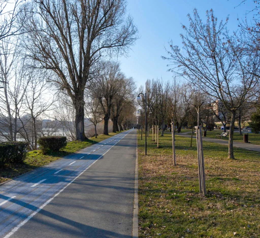 New Restrictions on Low-Wage LMIA Applications Take Effect in 26 Canadian Regions