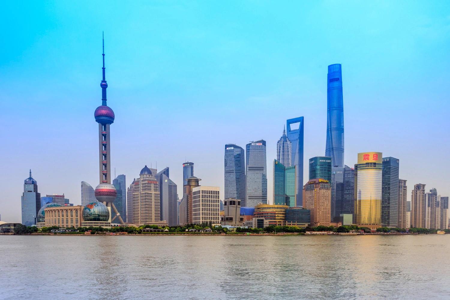 Latest Express Entry draw Canada issues 2,000 ITAs to CEC candidates.